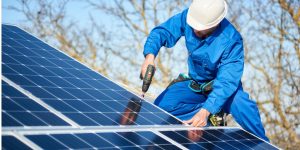 Installation Maintenance Panneaux Solaires Photovoltaïques à Saint-Perdon
